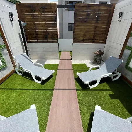 אכסניה Agueita Surf *